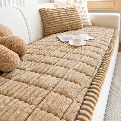SofaSoft - Plush Quilted Sofa Cover