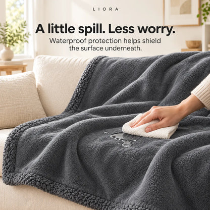 LoveGuard - Waterproof Couples Blanket